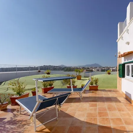 Torretta Corricella- Punta Pizzaco * Procida