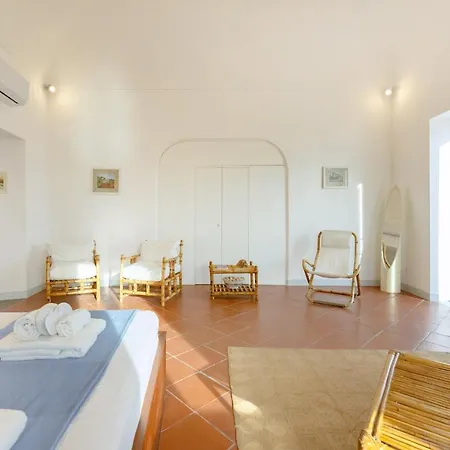Apartment Torretta Corricella- Punta Pizzaco *
