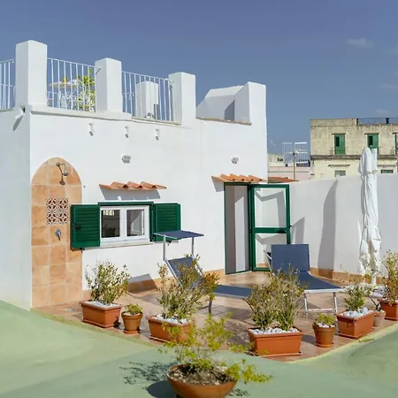 Torretta Corricella- Punta Pizzaco Прочида